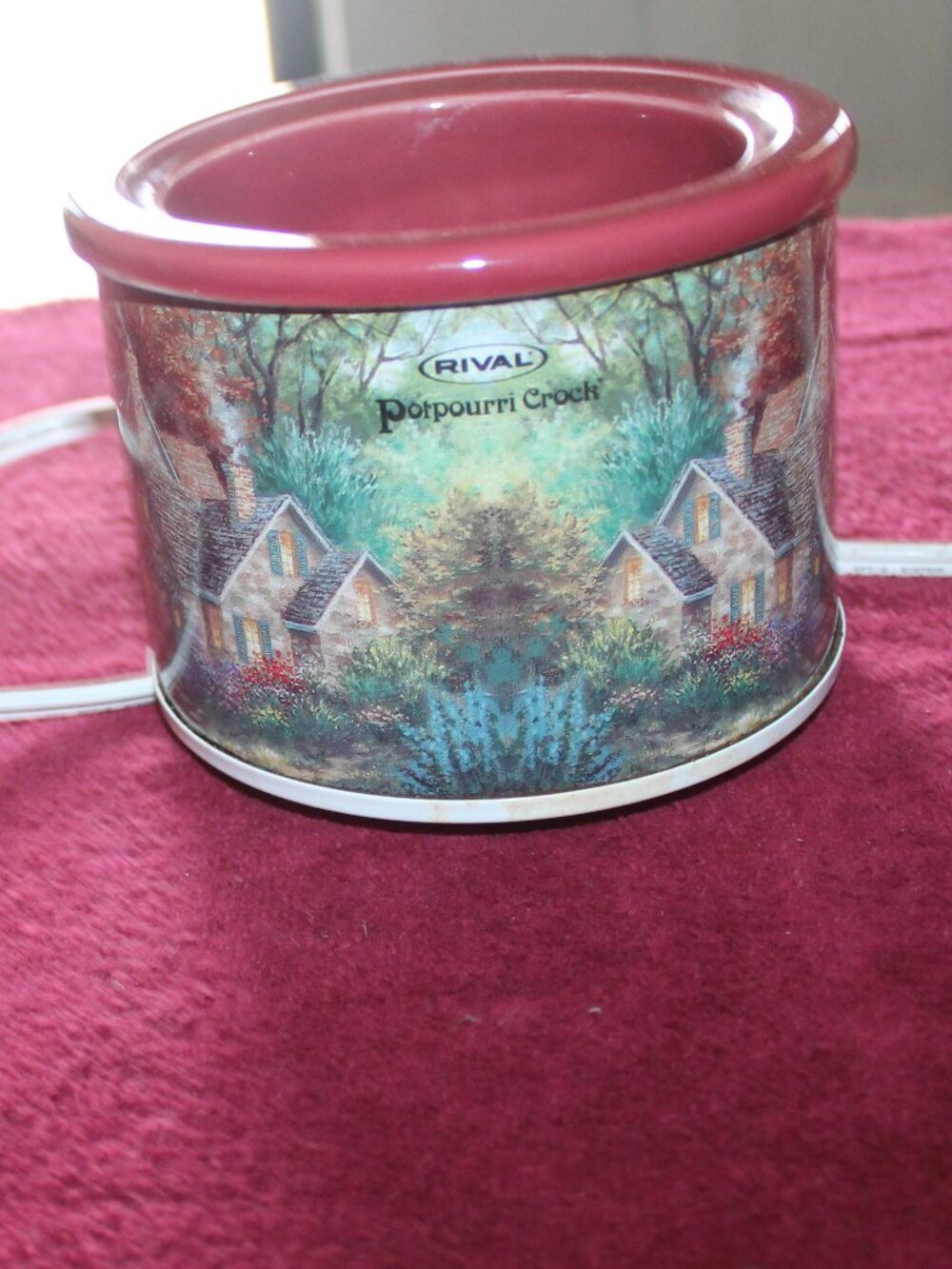 Vintage Rival Electric Potpourri Crock (Model 3206) featuring a cottage or count